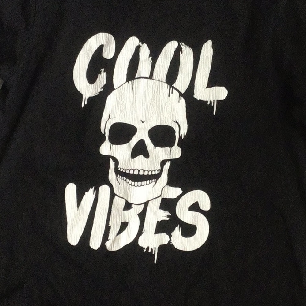 boys back shirt large